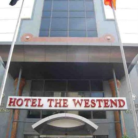 Hotel The Westend Ahmedabad Luaran gambar