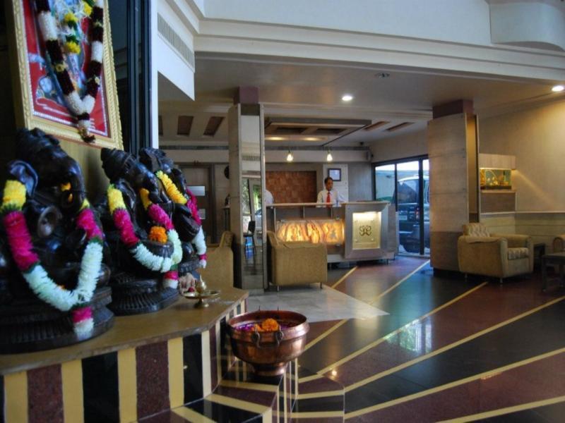 Hotel The Westend Ahmedabad Luaran gambar