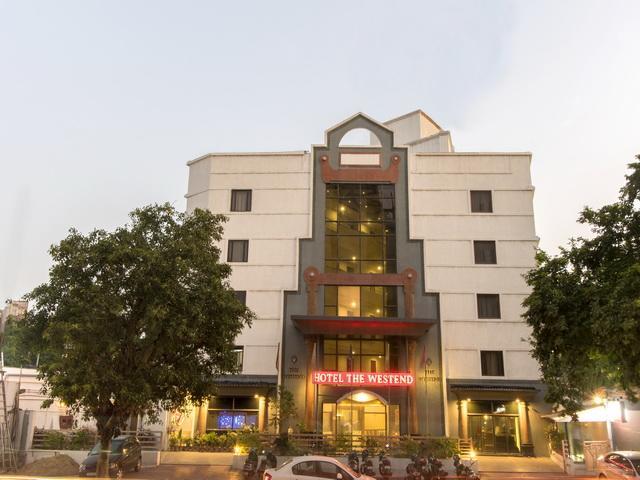 Hotel The Westend Ahmedabad Luaran gambar