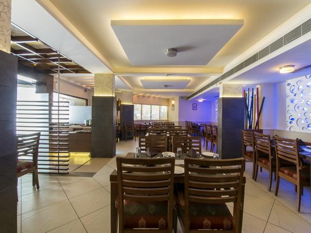 Hotel The Westend Ahmedabad Luaran gambar