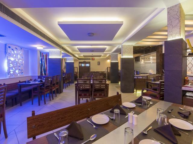 Hotel The Westend Ahmedabad Luaran gambar