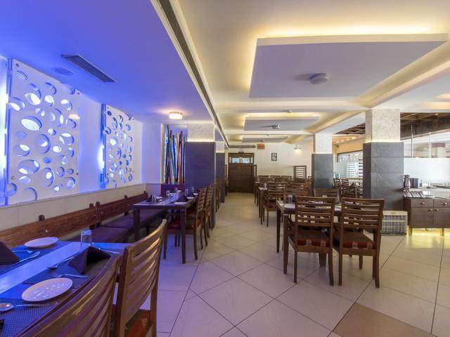 Hotel The Westend Ahmedabad Luaran gambar