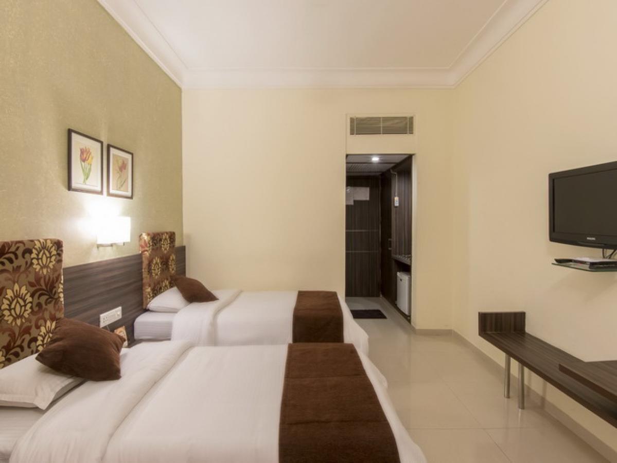 Hotel The Westend Ahmedabad Luaran gambar